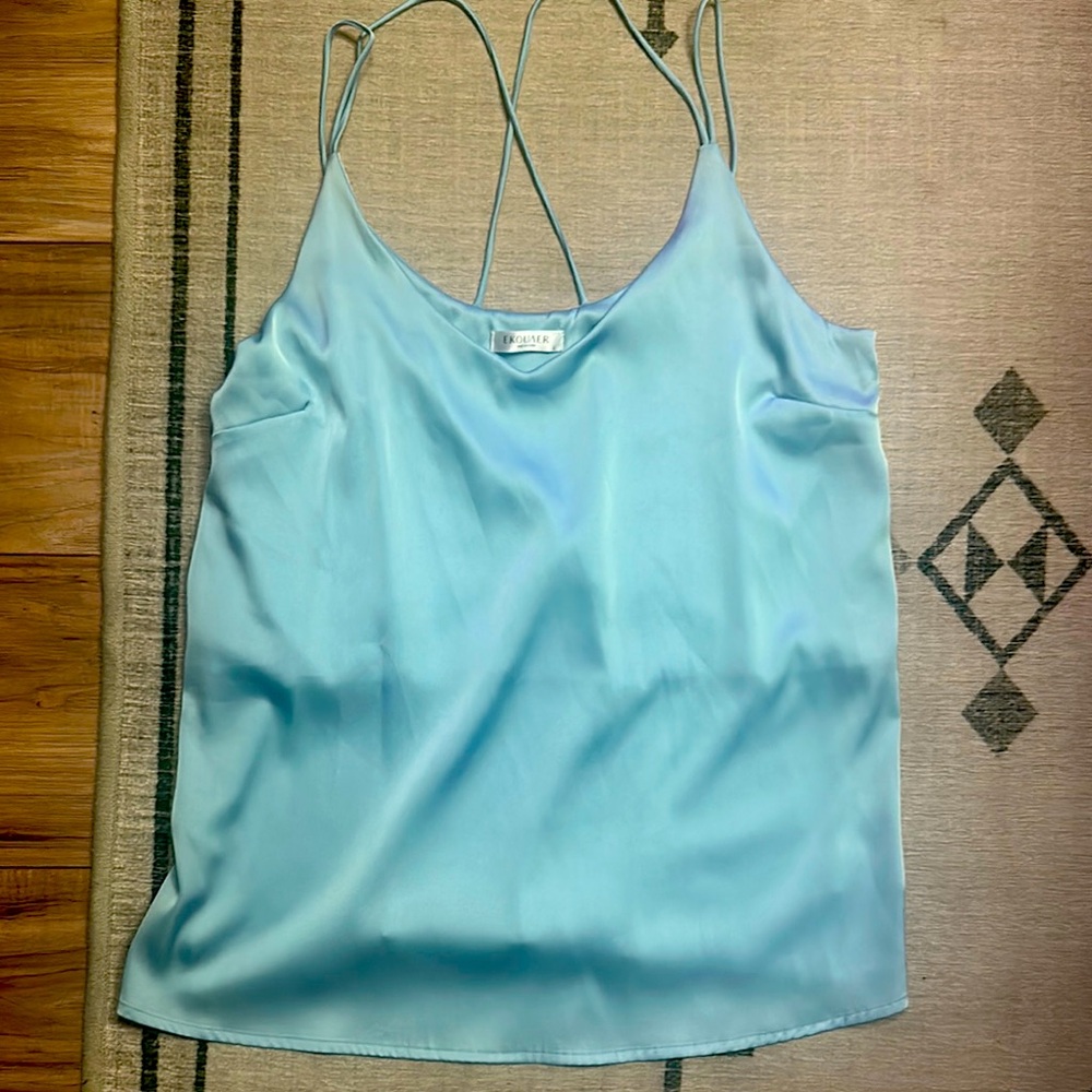 NWOT. Ekouaer shinny blue Backless Camisole Top. Size L.